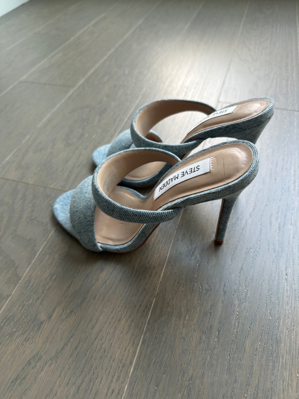 Steve Madden Sudden Denim Puffed Strap High Heel Sandal - Size 6 - Picture 3 of 6